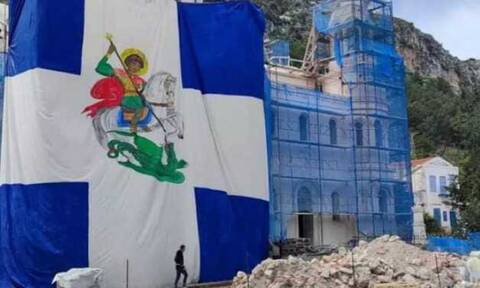 Θεοδωρικάκος: Ξεκάθαρο το μήνυμα της ελληνικής σημαίας με τον Άγιο Γεώργιο στο Καστελόριζο