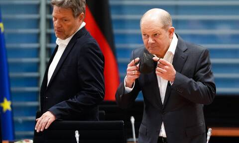 Βουλιάζει στα χρέη η Γερμανία - «Τρύπα» 40 δισ. ευρώ λόγω του πολέμου στην Ουκρανία