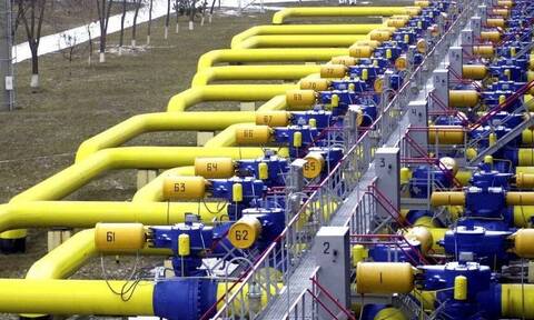 E.E: Στόχος η μείωση κατά δύο τρίτα των εισαγωγών πετρελαίου - αερίου από τη Ρωσία