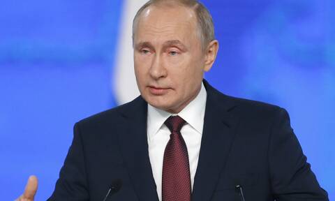 Πούτιν: Συμφωνεί «επί της αρχής» για την απομάκρυνση αμάχων από το εργοστάσιο Azovstal