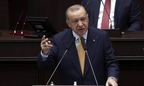 Τουρκία: Ο Ερντογάν επαναλαμβάνει τις κατηγορίες σε βάρος του Οσμάν Καβάλα