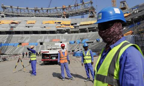 Σάλος με τη δήλωση Ινφαντίνο για τους εργάτες στο Κατάρ: «Τους δώσαμε αξιοπρέπεια και περηφάνια»
