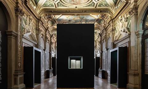 «It Begins with an Idea», από Fondazione Prada στη Μπιενάλε Τέχνης της Βενετίας