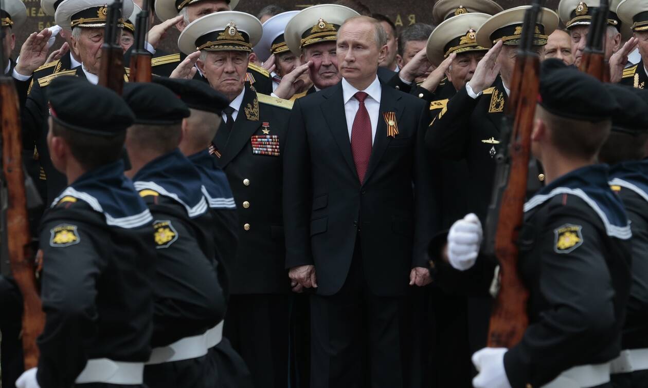 Όλα τα βλέμματα στον Πούτιν - Τι θα ανακοινώσει την Ημέρα της Νίκης