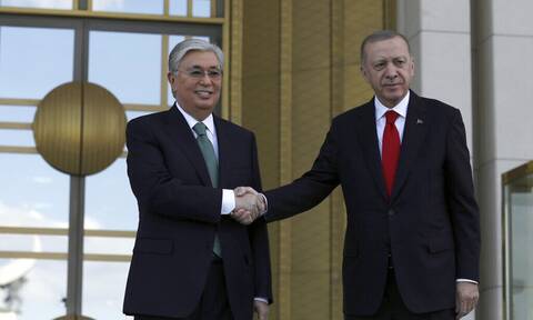 Ερντογάν: Στόχος η αύξηση των εμπορικών συναλλαγών με το Καζακστάν στα 10 δισ. δολάρια