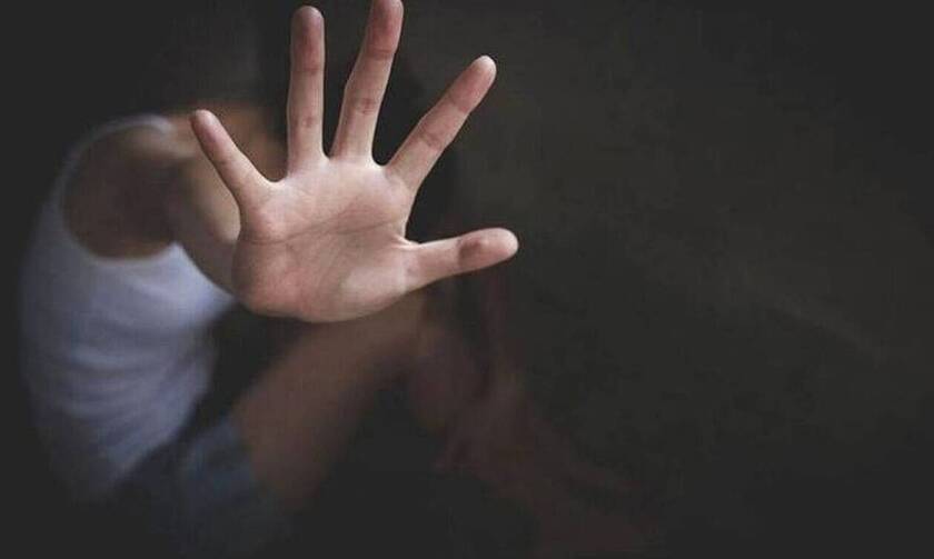 Φλώρινα: Βίαζε την ανήλικη κόρη του 3 φορές την εβδομάδα