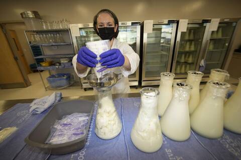ΗΠΑ: Η έλλειψη βρεφικού γάλακτος γίνεται πανεθνική κρίση - «Ζούμε έναν εφιάλτη» λένε οι γονείς