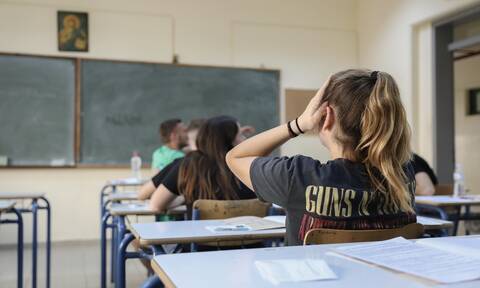 Τελευταία εβδομάδα μαθημάτων για τα Λύκεια - Αρχή για την «ελληνική PISA»
