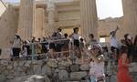 Forbes: Αθήνα, ο ιδανικός προορισμούς για τουρίστες, αλλά και… ταξιδιώτες