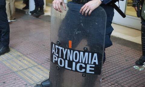 Μεγάλη επιχείρηση-«σκούπα» της ΕΛ.ΑΣ. στο κέντρο της Αθήνας – Στο δρόμο 215 αστυνομικοί