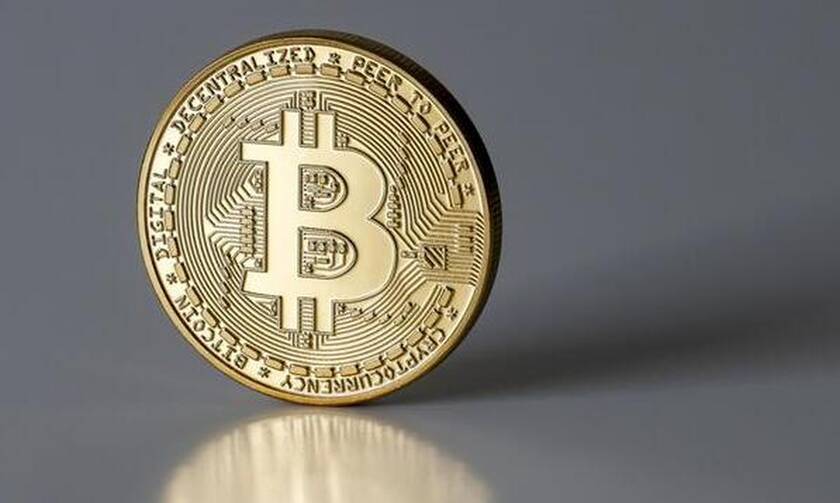 Στα 29.000 δολάρια υποχωρεί το Bitcoin