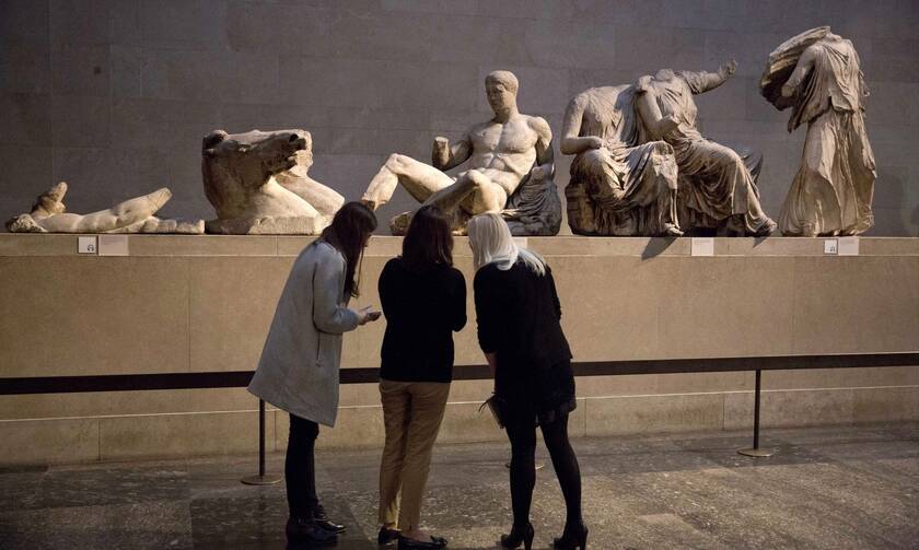 Tο Βρετανικό Μουσείο ισχυρίζεται ότι ο Έλγιν «βρήκε στα χαλάσματα» τα Γλυπτά του Παρθενώνα