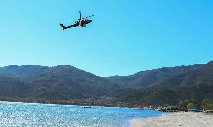 Στρατιωτικό ελικόπτερο πραγματοποίησε αναγκαστική προσγείωση στην Εύβοια