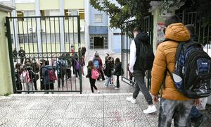 Θεσσαλονίκη: Μαχαίρωσαν μαθητή στον Εύοσμο - Τι καταγγέλει ο πατέρας
