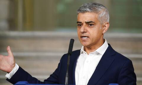 Βρετανία: Εξηγήσεις για τα πρόστιμα του Partygate ζητά ο δήμαρχος του Λονδίνου