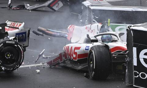 Formula 1: Τρομακτικό ατύχημα για τον Μικ Σουμάχερ – Κόπηκε στα δύο το μονοθέσιο της Haas
