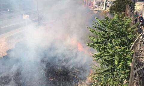 Μπαράζ Γ’ Εθνικής: Απρόοπτο στο γήπεδο του Ρουφ - Πέταξαν καπνογόνο και ξέσπασε φωτιά (photos)