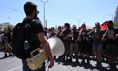 Συλλαλητήριο φοιτητών στο κέντρο της Αθήνας – Κλειστοί δρόμοι