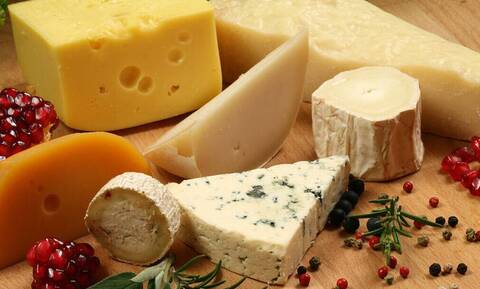 Ακρίβεια: Απλησίαστα και τα τυριά – Αυξήσεις έως και 46% «διαλύουν» τον οικογενειακό προϋπολογισμό