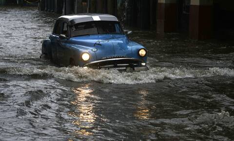 Κούβα: Σφοδρές βροχοπτώσεις από τον κυκλώνα Αγκάθα - 2 νεκροί και 1 αγνοούμενος
