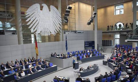 Το κοινοβούλιο στη Γερμανία έδωσε «πράσινο φως» για αύξηση του κατώτατου μισθού στα 12 ευρώ την ώρα