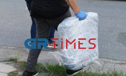 Θεσσαλονίκη: Μεγάλες ποσότητες ναρκωτικών στο σπίτι του 32χρονου πιστολέρο