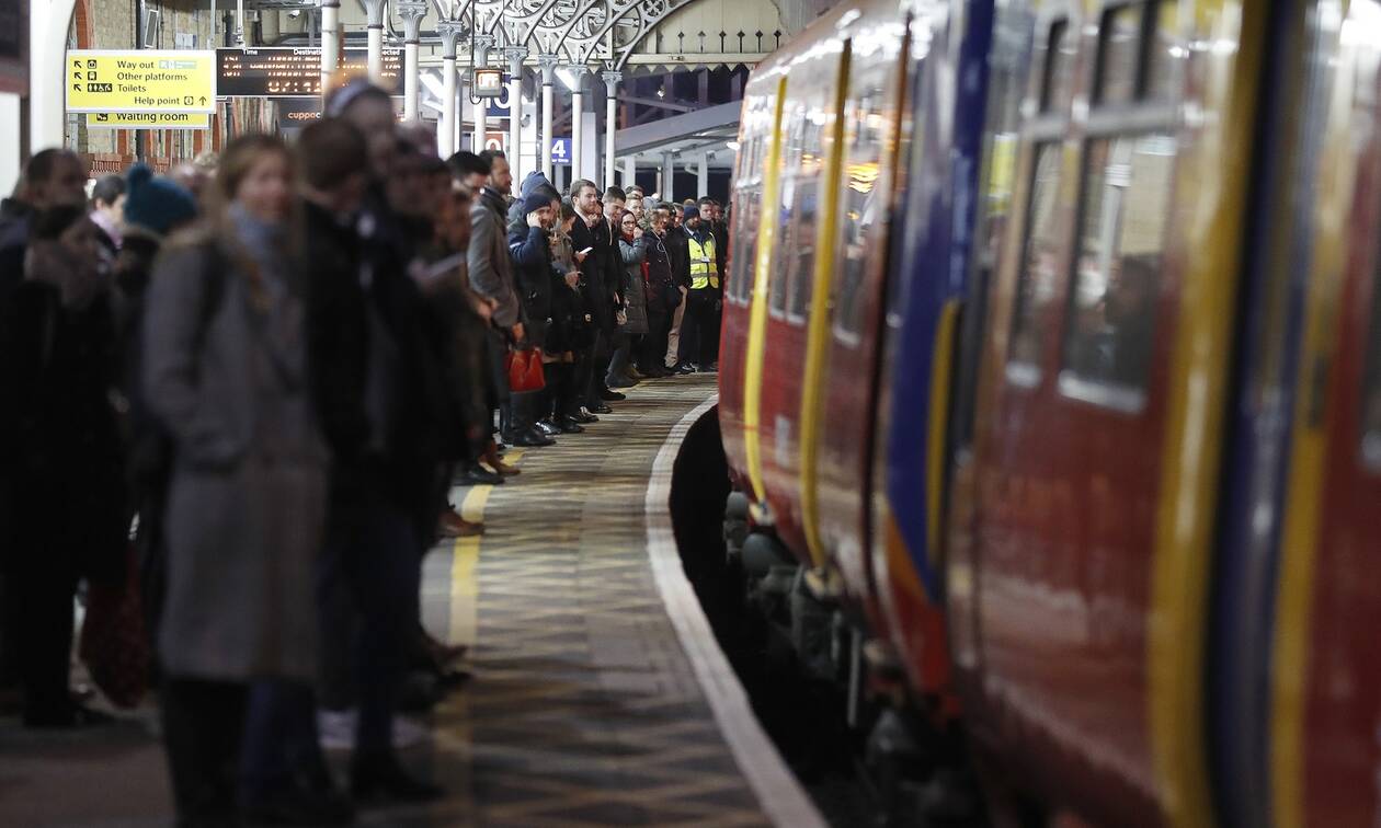 Βρετανία: Έρχεται η μεγαλύτερη απεργία των σιδηροδρομικών τα τελευταία 30 χρόνια