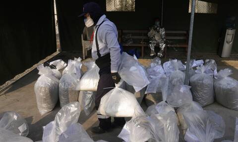 Περού: Κατασχέθηκαν 2,2 τόνοι κοκαΐνης που ήταν κρυμμένοι σε φορτίο με σπαράγγια