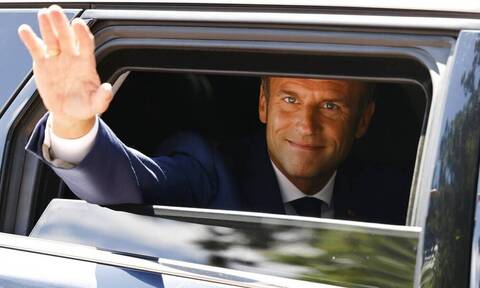 Γαλλία - βουλευτικές εκλογές: Η παράταξη Μακρόν συγκέντρωσε 25,75% και η συμμαχία Μελανσόν 25,66%