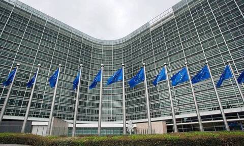 «Πράσινο φως» από την ΕΕ στην Ελλάδα για τις προμήθειες σε εγγυήσεις δανείων μεγάλων επιχειρήσεων