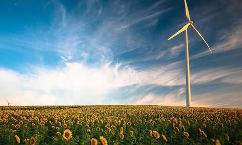Νέο τοπίο στις Ανανεώσιμες Πηγές Ενέργειας με συμφωνίες δισεκατομμυρίων