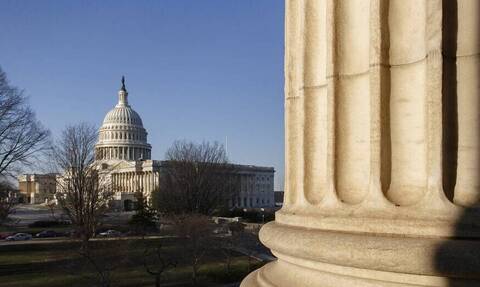 ΗΠΑ: Η Βουλή ενέκρινε το νομοσχέδιο για τον περιορισμό της βίας με τη χρήση πυροβόλων όπλων