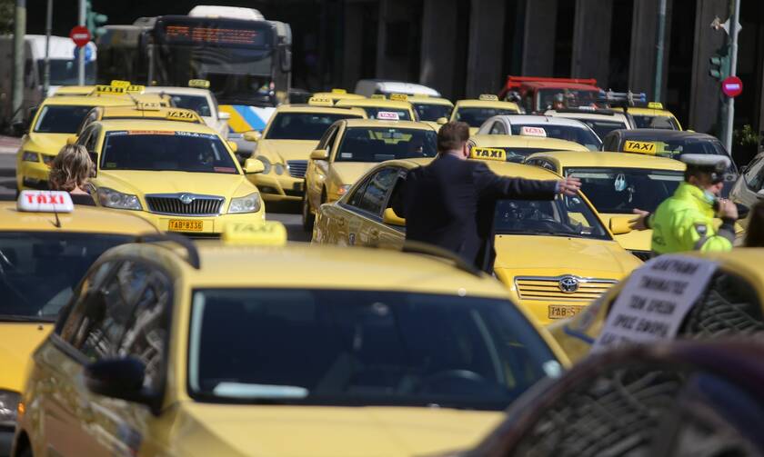 Ταξί: Αυξήθηκαν από σήμερα τα κόμιστρα - Ποιες είναι οι νέες τιμές - Τι ισχύει για τα BEAT