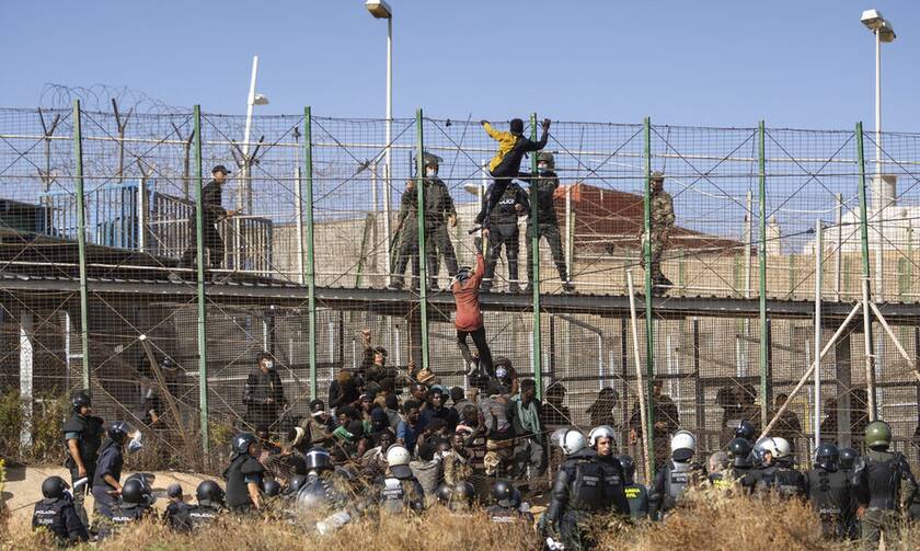 Μαρόκο: 18 μετανάστες έχασαν τη ζωή τους προσπαθώντας να φθάσουν σε ισπανικό έδαφος