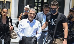 Θέμης Αδαμαντίδης: Σοβαρές καταγγελίες από την πρώην σύντροφό του - Ξυλοδαρμοί, ναρκωτικά και λέσχες