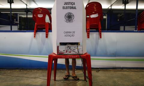 Εκλογές στη Βραζιλία: Ο Λούλα ντα Σίλβα προηγείται με διαφορά του προέδρου Μπολσονάρου