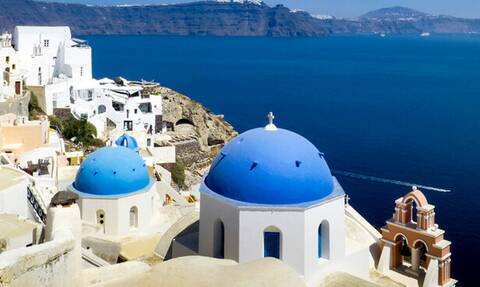 Греция стала самой подорожавшей средиземноморской страной для летнего отдыха