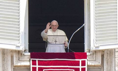 «Μην αγνοείτε την κραυγή των φτωχών», λέει ο πάπας στους ηγέτες της Σρι Λάνκα