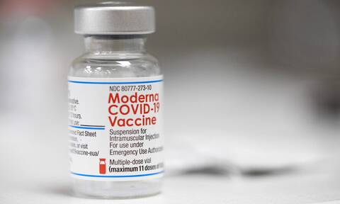 Κορονοϊός: Νέα εμβόλια κατά της μετάλλαξης Όμικρον ετοιμάζει η Moderna