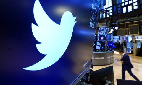 Κλείσιμο με απώλειες στη Wall Street - «Ελεύθερη πτώση» για το Twitter