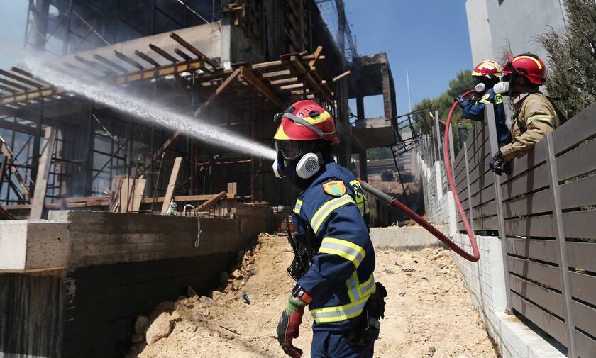 Φωτιά τώρα: Οι πέντε περιοχές-κλειδιά που θα κρίνουν τη μάχη της πυροσβεστικής τις επόμενες ώρες