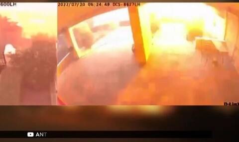 Φωτιά στην Παλλήνη: Βίντεο – ντοκουμέντο από «περίεργη» έκρηξη – Από θαύμα σώθηκαν επιβάτες μηχανή