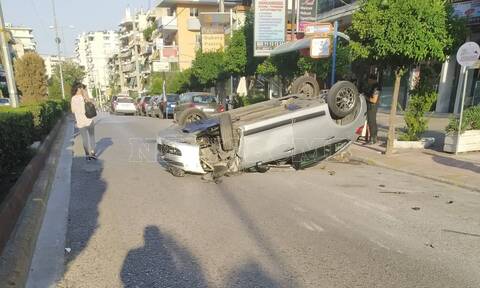 Τρομακτικό τροχαίο στο Γαλάτσι: Τούμπαρε το αυτοκίνητο και σώθηκε από θαύμα