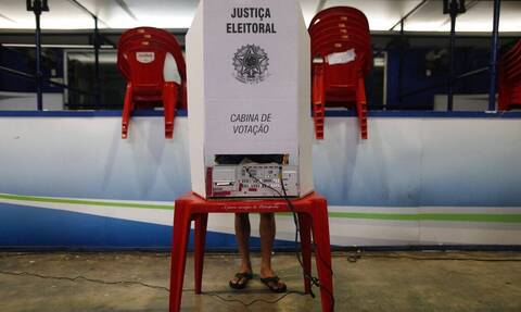 Προεδρικές εκλογές στη Βραζιλία: 500.000 υπογραφές για την «υπεράσπιση της δημοκρατίας»