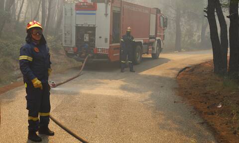 Η Ελλάδα σε πύρινο κλοιό - 41 πυρκαγιές σε 24 ώρες σε όλη τη χώρα