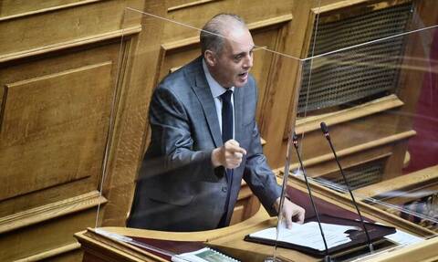 Βελόπουλος: Ο πρωθυπουργός έριξε αλλού τις ευθύνες, είναι κατώτερος των περιστάσεων