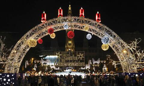 «Σκοτεινά» Χριστούγεννα φέτος στη Βιέννη – Χωρίς φωταγωγήσεις οι εορτασμοί λόγω ενεργειακής κρίσης