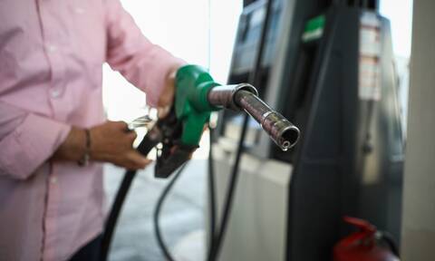 Fuel Pass 2: Πληρώθηκαν πάνω από 2 εκατ. δικαιούχοι – Αιτήσεις μέχρι 1η Σεπτεμβρίου