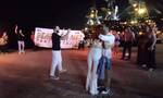 Θεσσαλονίκη: Απίστευτη πρόταση γάμου στην παραλία (video)