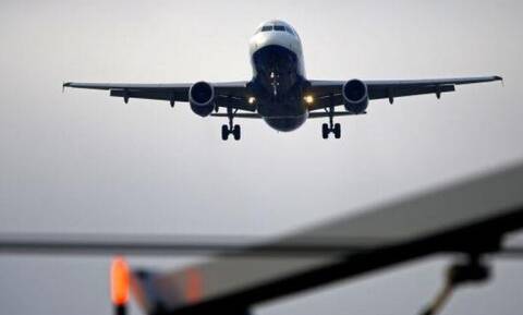 Κύπρος: Πανικός σε πτήση από Λάρνακα προς Μάντσεστερ (vid)
